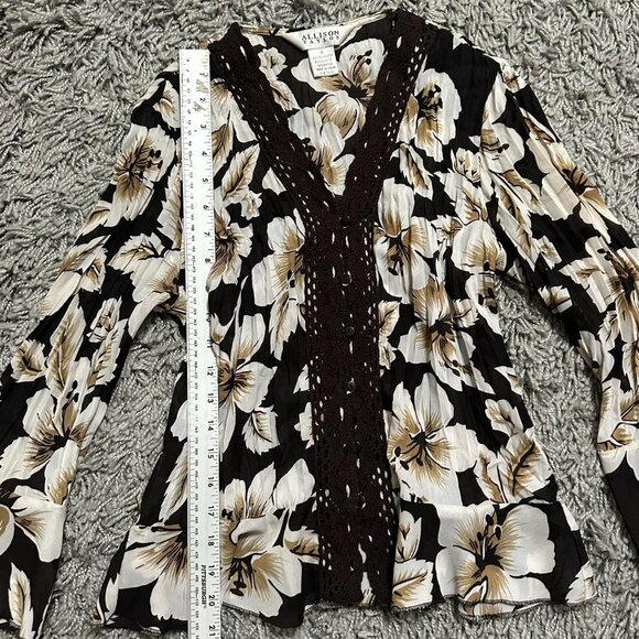 2000s Boho FairyCore Flare Sleeve Top Size S - Picture 3 of 5